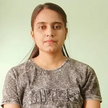 Deepika Maurya Biology Home Tutor in Balaganj Lucknow with 1 Years Experience